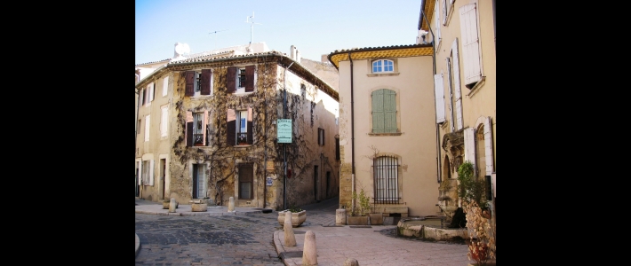 Lourmarin Souligne Le 100e Anniversaire